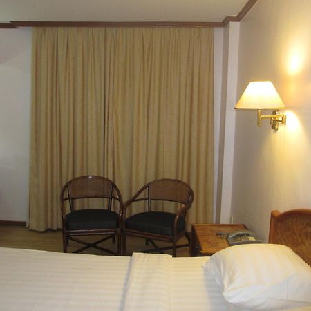 Sanbay Hotel SDK Pokoj fotografie